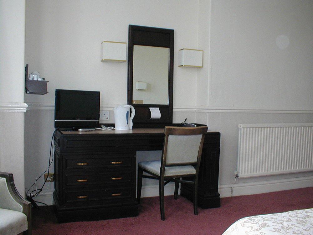Glen Usk Hotel Llandrindod Wells Dış mekan fotoğraf
